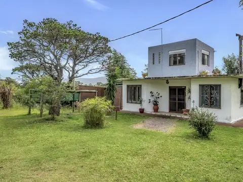 VENTA CASA 2 DORMITORIOS EN PLAYA HERMOSA