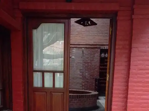 Local con vivienda equipados en alquiler ANUAL, excelente ubicación Costa del Este