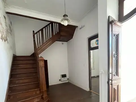 Casona sobre dos lotes de terreno