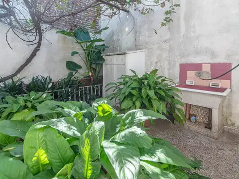 Depto Tipo Casa en Venta con 1 cocheras