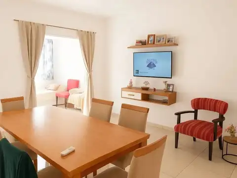 Casa en Alquiler en Villa Retiro, $ 1.500.000