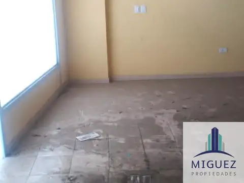 Av. Mitre 3260, Sarandí, Provincia de Buenos Aires,