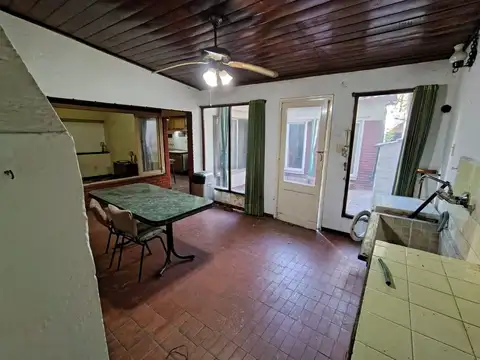 Depto Tipo Casa en Venta 60 años