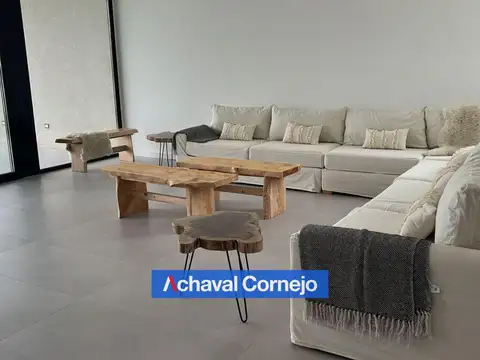 Casa en Alquiler A Estrenar