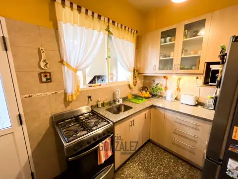 Depto Tipo Casa en Venta en Lomas del Mirador, USD 62.000