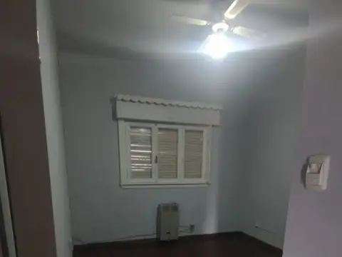 Casa 6 ambientes con 3 baños
