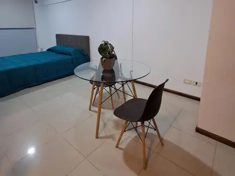 Quesada 2300, Piso 2