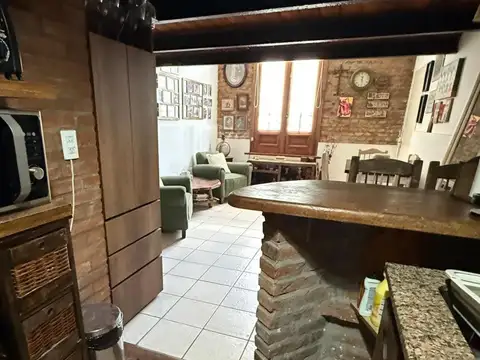 Depto Tipo Casa 2 ambientes con 1 baño