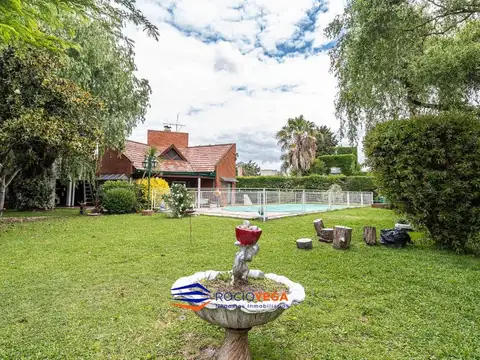 Casa vena en Country Banco de la Provincia