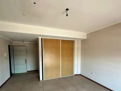 Departamento en Alquiler en González Catan, $ 350.000