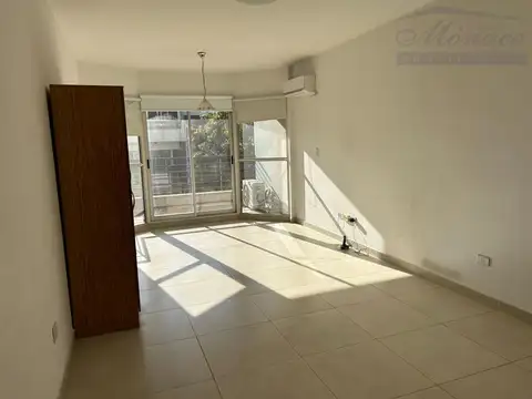 1 amb al frente con balcon. Inmejorable ubicación!