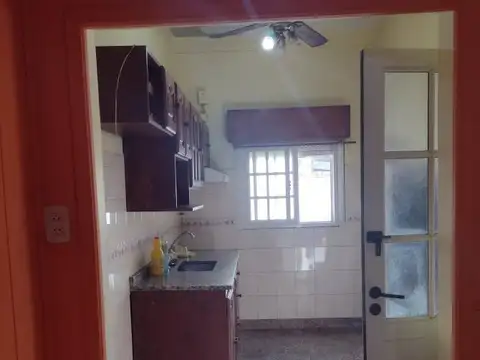 Depto Tipo Casa 2 ambientes con 1 baño