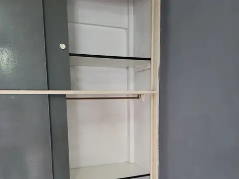 Avenida Castañares 4900, Piso 1