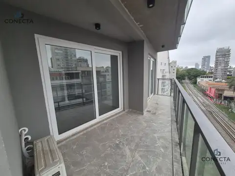 VENTA A ESTRENAR 4 Ambientes con dependencia C/ COCHERA FIJA  en Belgrano