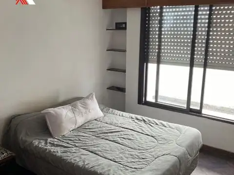 CASA DOS DORMITORIOS, GAS NATURAL, COCHERA