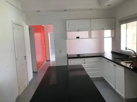 ALQUILER - Casa 5 dormitorios - Buenos Aires Golf - Bella Vista