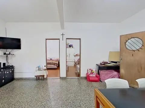Casa 4 ambientes con 1 baño