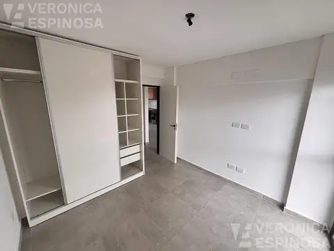 Departamento en alquiler de dos ambientes - Moron Norte