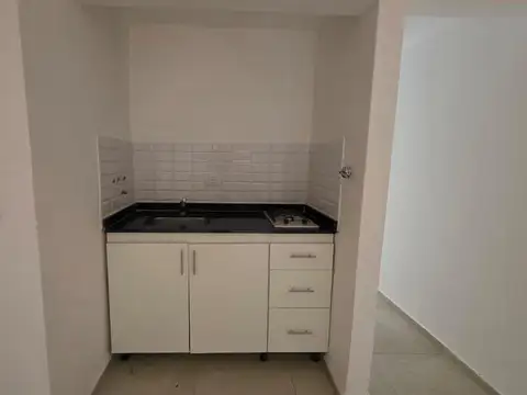 Departamento 3 ambientes con 1 baño