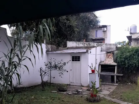 Casa en Venta en Temperley, USD 108.000