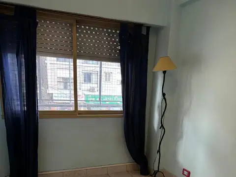 Departamento en Alquiler en Colegiales, $ 900.000