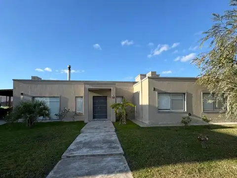 CASA 4 AMBIENTES | INGENIERO MASCHWITZ
