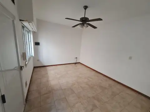 Departamento en Alquiler en Lujan, $ 630.000
