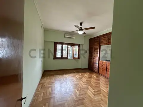 CASA DE 3 DORMITORIOS EN VENTA EN CITY BELL