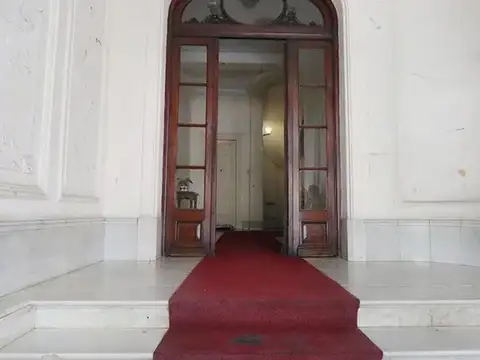 Depto Tipo Casa en Venta 103 años