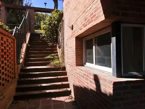 Av. Ricardo Rojas 9900