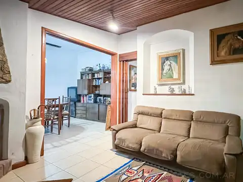 Casa en Venta en Olivos Maipu/Uzal, USD 290.000