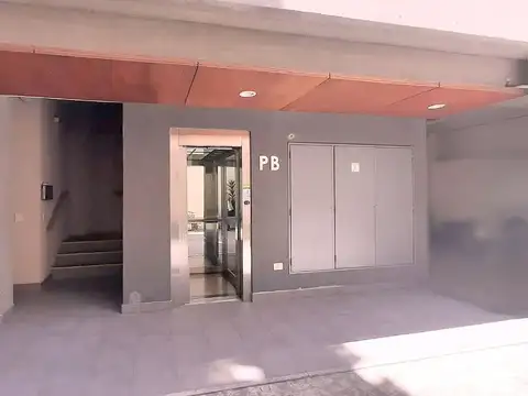 Mariano Acha 3000, Piso 3