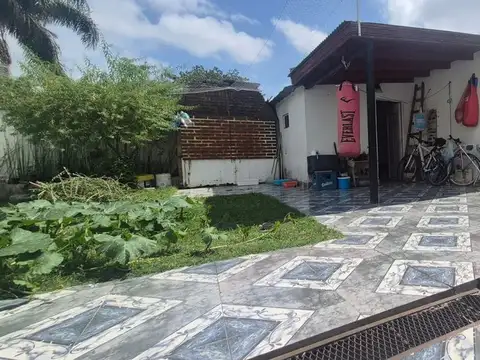 Depto Tipo Casa en Venta de 5 ambientes