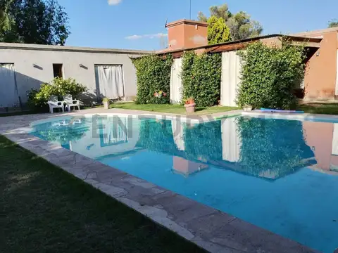 SAENZ PEÑA 5700, Piso 0