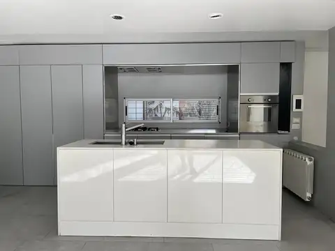 Depto Tipo Casa 4 ambientes con 2 baños