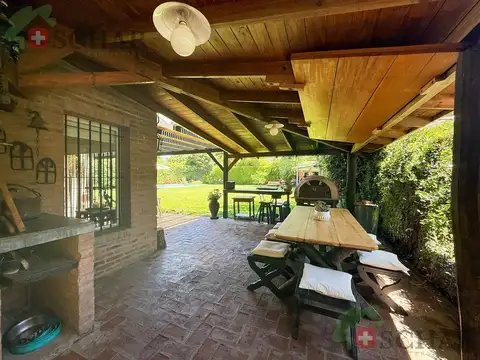 Casa en Venta con 1 cochera