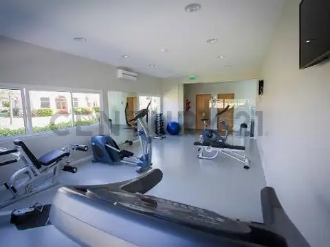 Oficina en Venta en Area 60, USD 15.400