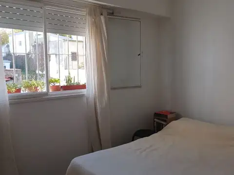 Departamento 2 amb. en venta en P. Avellaneda