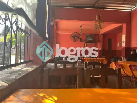 Local en Venta 40 años