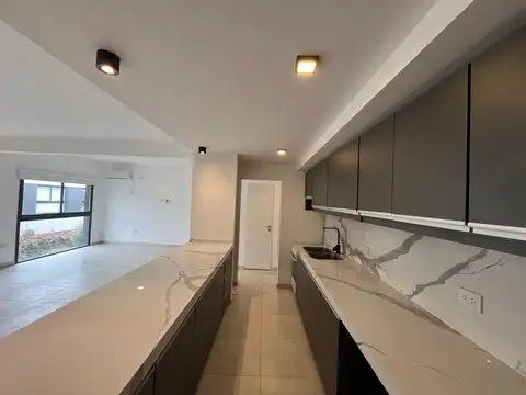 Departamento en Alquiler de 3 ambientes