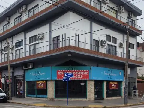 Local - Alquiler - Argentina, La Matanza - DR EIZAGUIRRE 2400