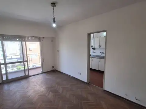 VENTA DEPARTAMENTO A RECICLAR 1 DORMITORIO LOURDES