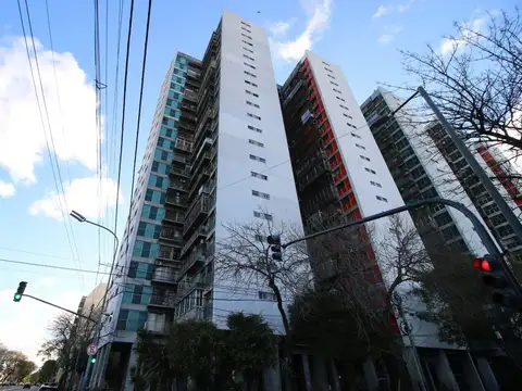 VENTA DEPARTAMENTO TRES AMBIENTES PARQUE PATRICIOS