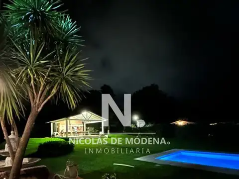 En venta casa de 4 dormitorios, impecable en San Rafael Punta del Este