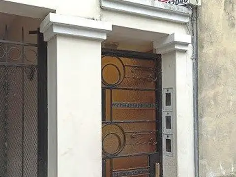 CASA INTERNA DE 2 DORMITORIOS ARROYITO OESTE