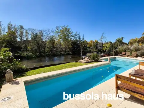 Casa en alquiler amoblada al lago en Las Glorietas Nordelta