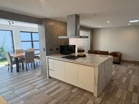 Casa en Venta en Lujan de Cuyo, Luján de Cuyo