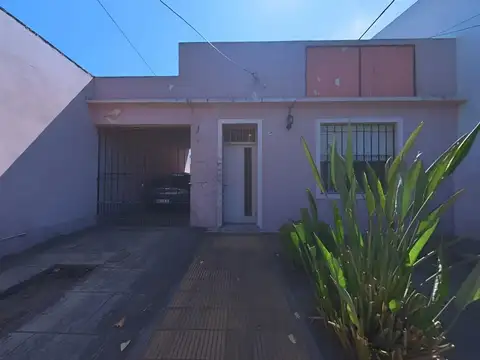 Juan José Castelli 200