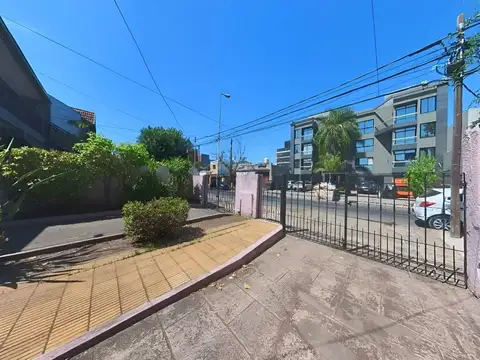 Casa 5 ambientes con 1 baño