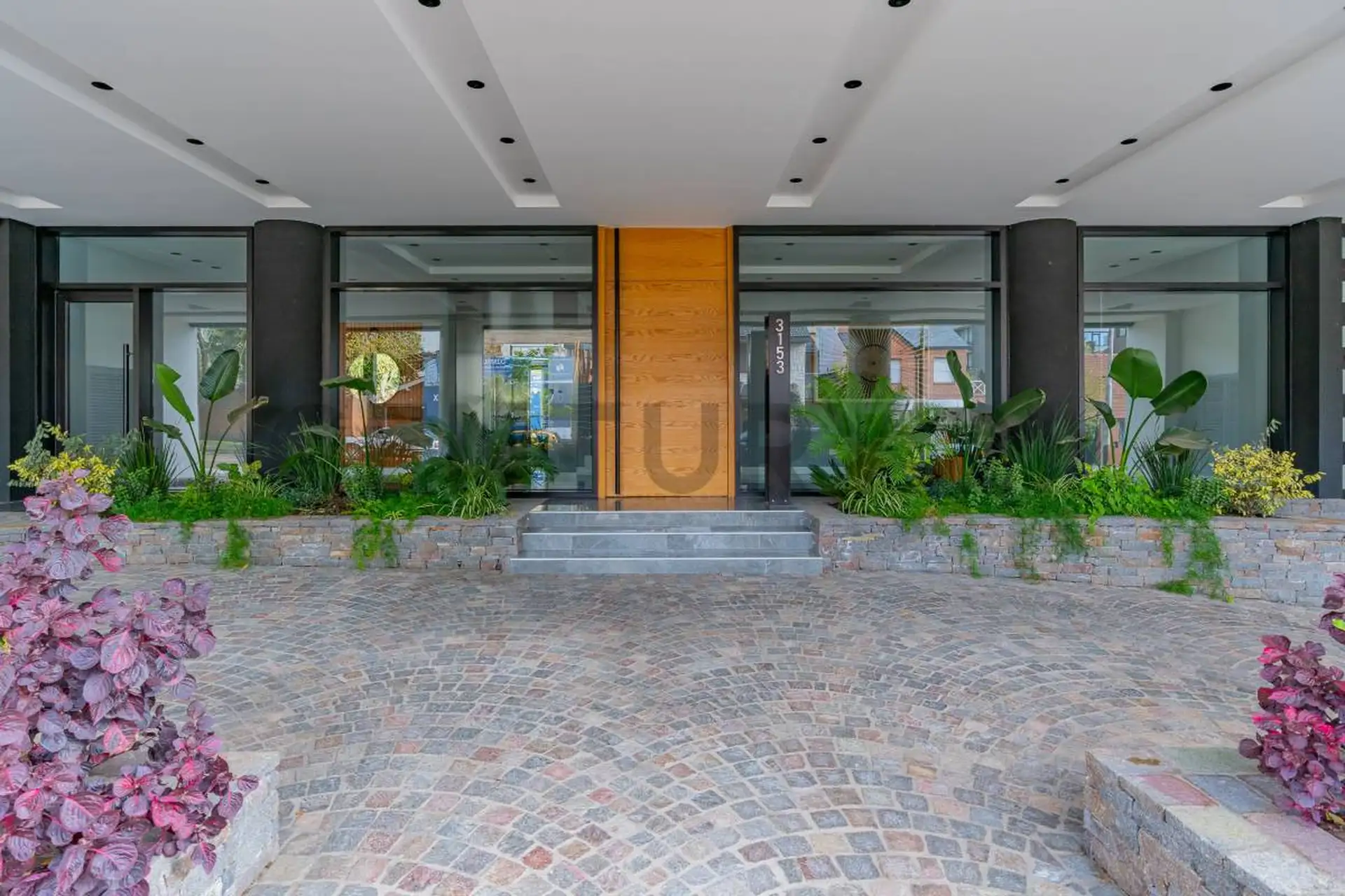 Venta Departamento 3 Ambientes a Estrenar con Cochera y Baulera Zona Güemes